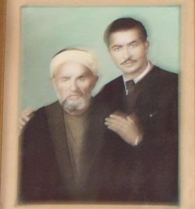 الحاج سعيد مرشد احمد سلهب وخفيده غازي توفي في شتاء 1983 رحمه الله و أدخله فسيح جناته